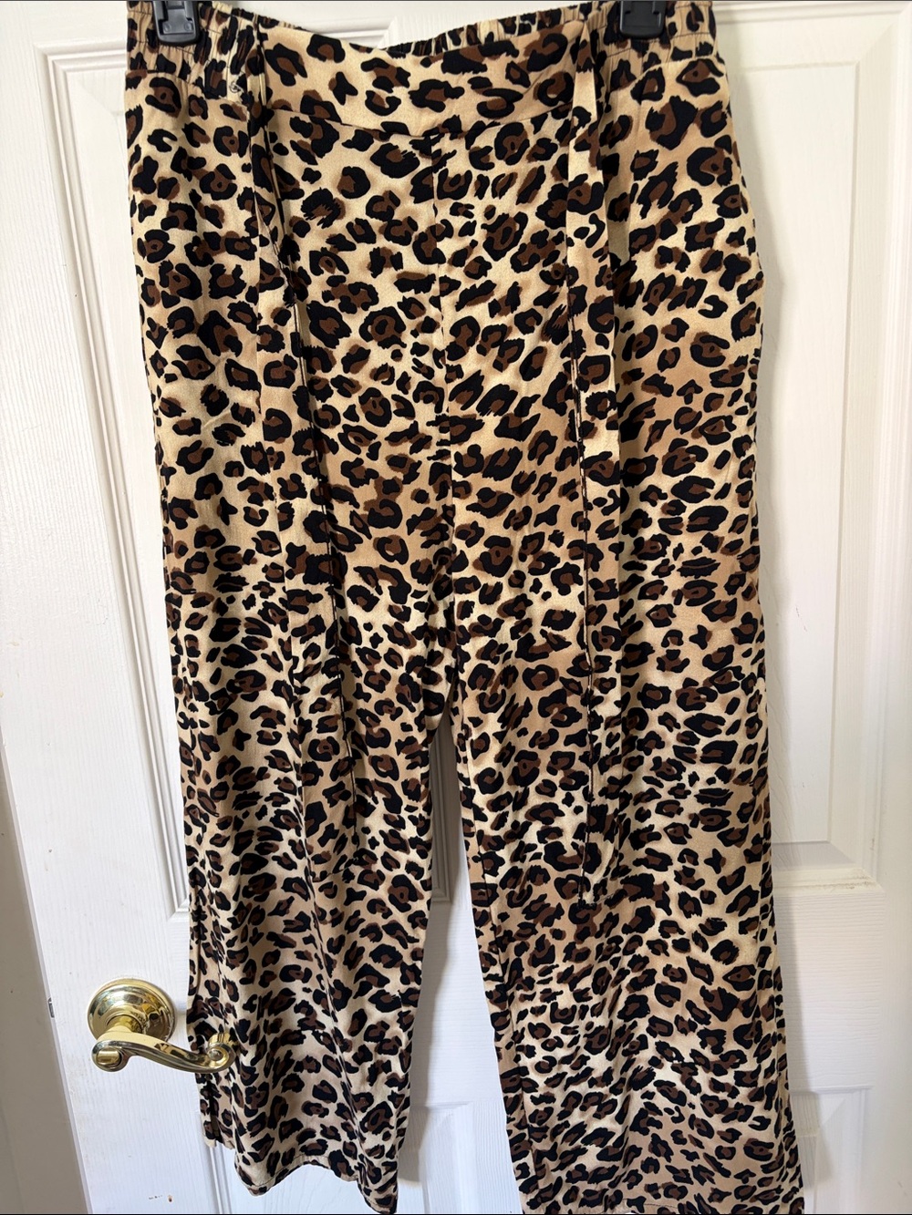 Leopard Print Wide-Leg Pants in Tan and Black size Med